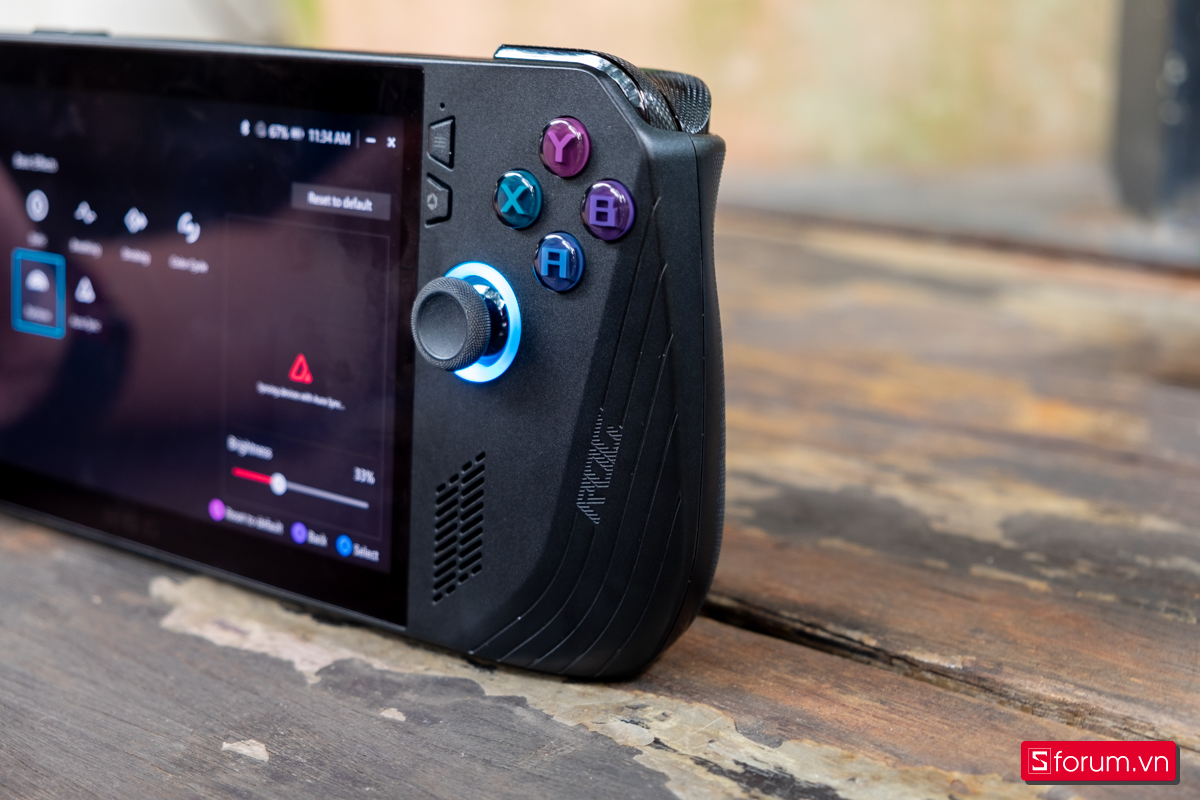 tren-tay-asus-rog-ally-x